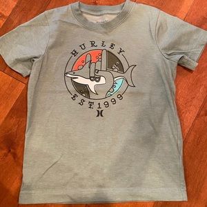 Hurley t-shirt